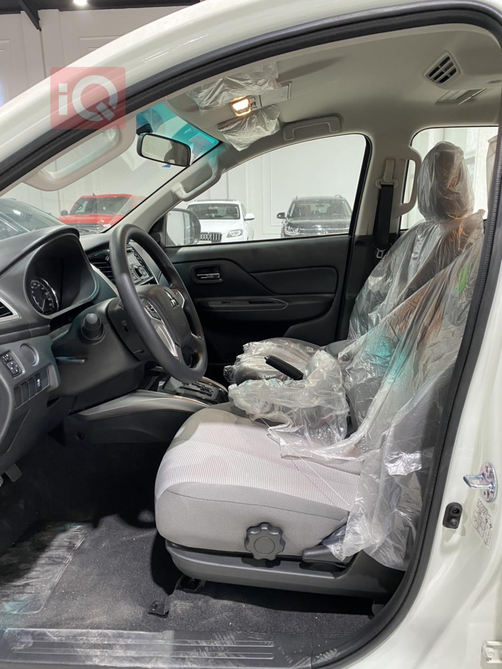 ميتسوبيشي L200
